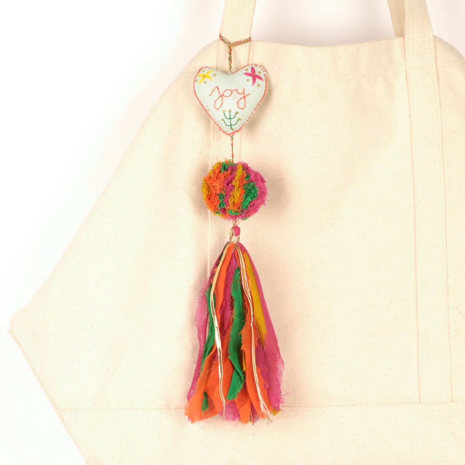 Mila — Festival Hanging