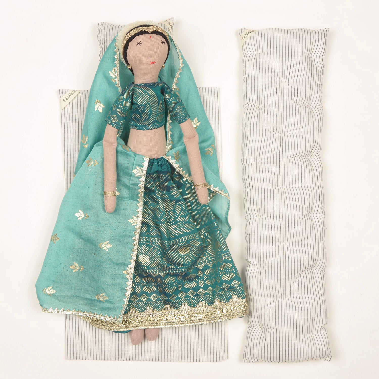 Kashvi — Handcrafted Bridal Doll