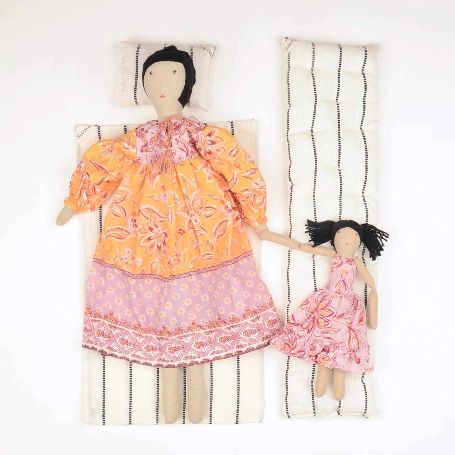 Diya Mom & Mini — Handcrafted Dolls