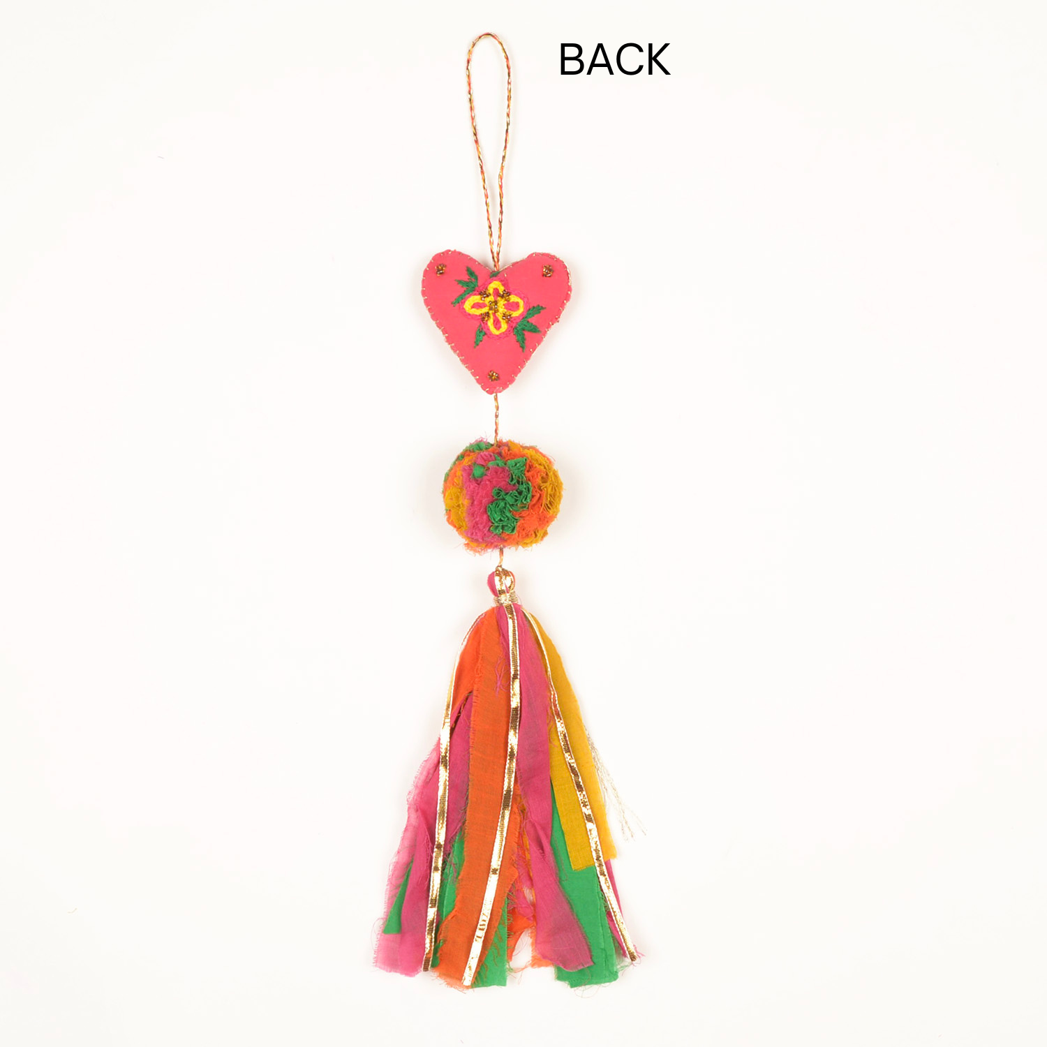 Amara — Festival Hanging